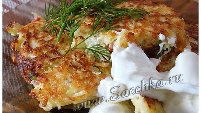 Рецепт Картофельных драников с сыром и шпикачками