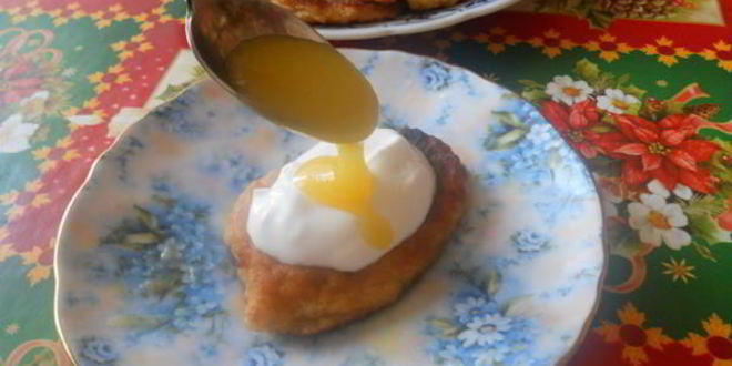 Рецепт латкеса из яблок — яблочных драников