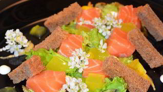 Рецепт Лосося на картофельном дранике