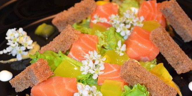 Рецепт лосося на картофельном дранике