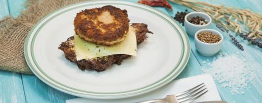 Шаг 7: сэндвича с консервированной ветчиной и драником