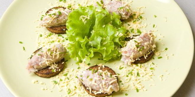 Рецепт форшмака с плавленым сыром и морковью