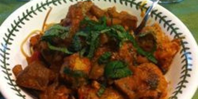 Рецепт фрикаделек из бараньего фарша с баклажанным соусом