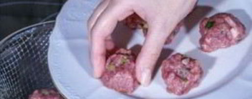 Шаг 3: фрикаделек из говядины