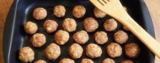 Шаг 2: фрикаделек под томатно-сырным соусом