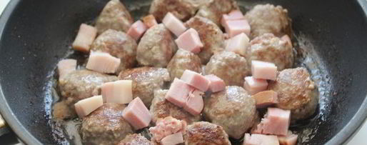 Шаг 1: фрикаделек с фасолью и овощами