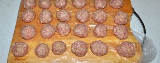 Шаг 2: фрикаделек с кабачком