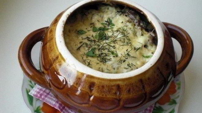 Рецепт Фрикаделек с картошкой и грибами в горшочках