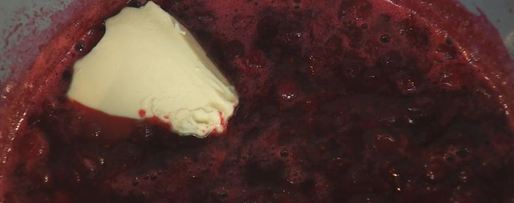 Шаг 7: фрикаделек в брусничном соусе