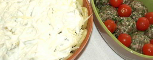 Шаг 10: фрикаделек в картофельных сотах