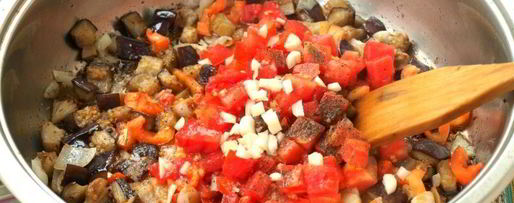 Шаг 3: фрикаделек в соусе из баклажанов