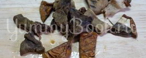 Шаг 1: картофеля с грибами и фрикадельками в горшочках