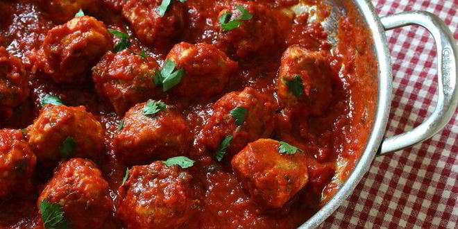 Рецепт куриных фрикаделек в соусе