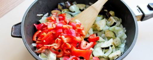 Шаг 1: нута с овощами и фрикадельками