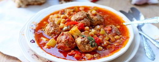 Шаг 7: нута с овощами и фрикадельками