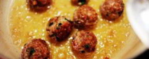 Шаг 2: спагетти с фрикадельками и соусом