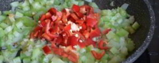 Шаг 3: гарнира из перловки с овощами