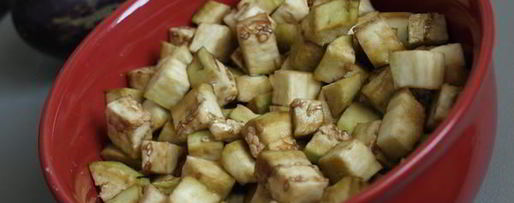 Шаг 1: гарнира из свеклы и баклажанов