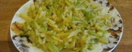 Шаг 2: гарнира к жареным кабачкам