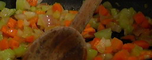 Шаг 5: чечевицы с сыром буррата и базиликовым маслом