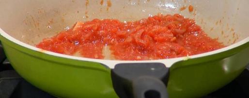 Шаг 5: чечевицы в сливочно-томатном соусе