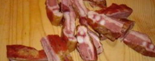 Шаг 1: картофеля с копчеными ребрышками