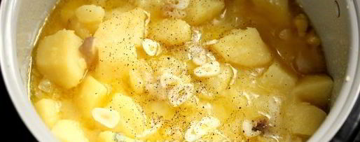 Шаг 6: картофеля с вешенками в мультиварке