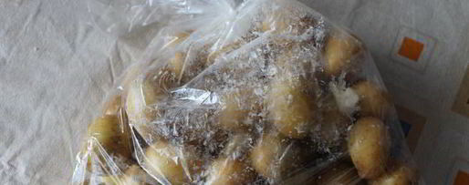 Шаг 2: картофеля в рукаве со сливочным маслом