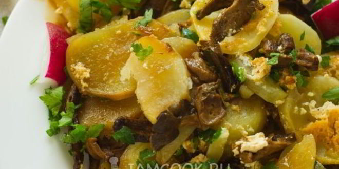 Рецепт картошки с грибами в сметане в духовке