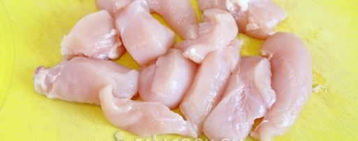 Шаг 1: картошки с куриным филе и помидорами в духовке