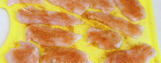 Шаг 3: картошки с куриным филе и помидорами в духовке