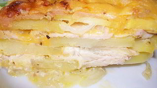 Рецепт Картошки с мясом и сыром в духовке