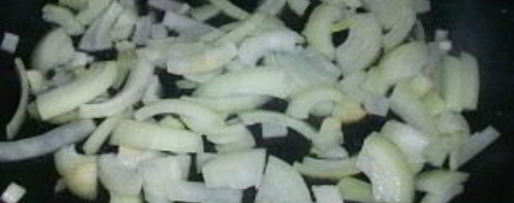 Шаг 3: картошки в духовке со сметаной и сыром