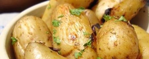 Шаг 4: молодого картофеля с чесноком и петрушкой