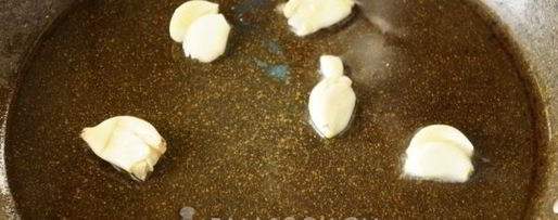 Шаг 6: обжаренного картофеля с чесноком