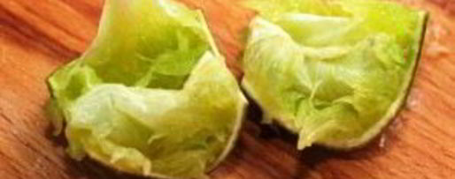 Шаг 3: печеного картофеля с соусом из авокадо