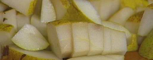 Шаг 3: пюре из запеченных яблок, груш и голубики