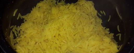 Шаг 3: риса с авокадо и овощами, запеченный в глиняных тарелках