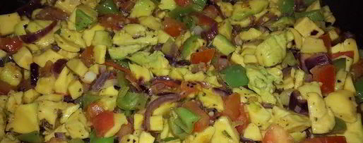 Шаг 4: риса с авокадо и овощами, запеченный в глиняных тарелках