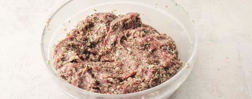 Шаг 1: долмы с бараниной и говядиной