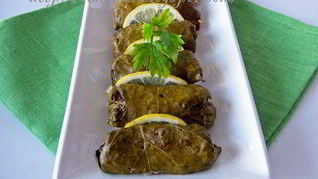 Рецепт Долмы с курицей и кедровыми орешками