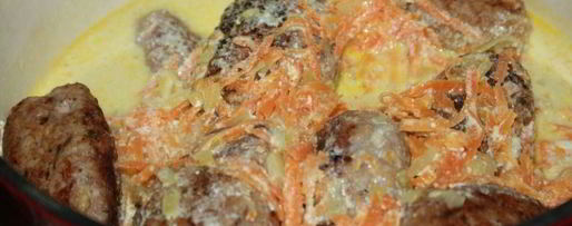 Шаг 8: ленивых голубцов томленых в сметане в чугунке