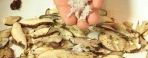 Шаг 1: белых грибов жареных