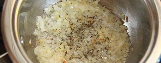 Шаг 3: фаршированных перловкой грибы