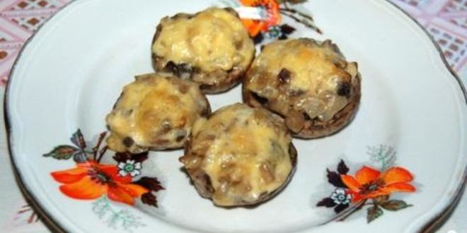 Рецепт фаршированных шампиньонов с сыром