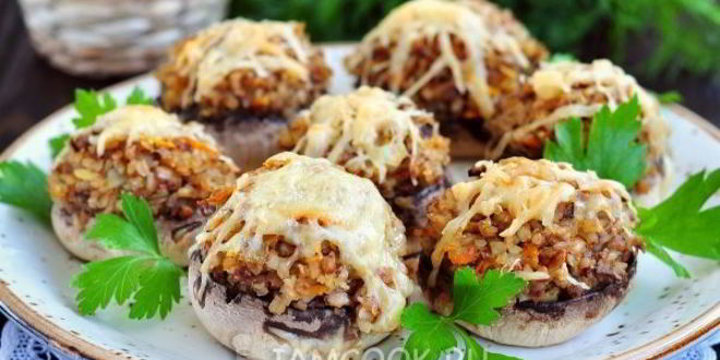 Рецепт грибов, фаршированных гречкой
