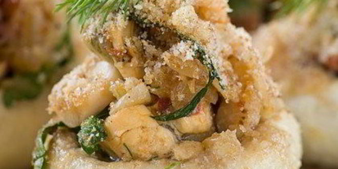 Рецепт грибов, фаршированных крабовым мясом, рикоттой и зеленью