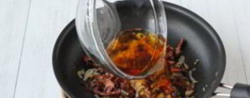 Шаг 6: грибов сушеных жареных