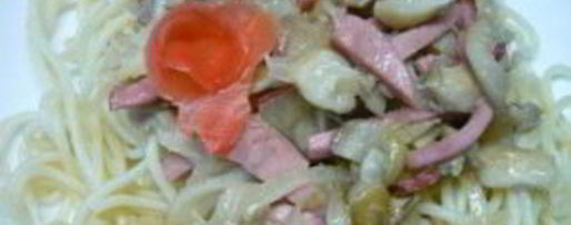 Шаг 6: грибов, жаренных с колбасой