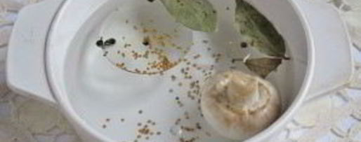 Шаг 2: шампиньонов консервированных